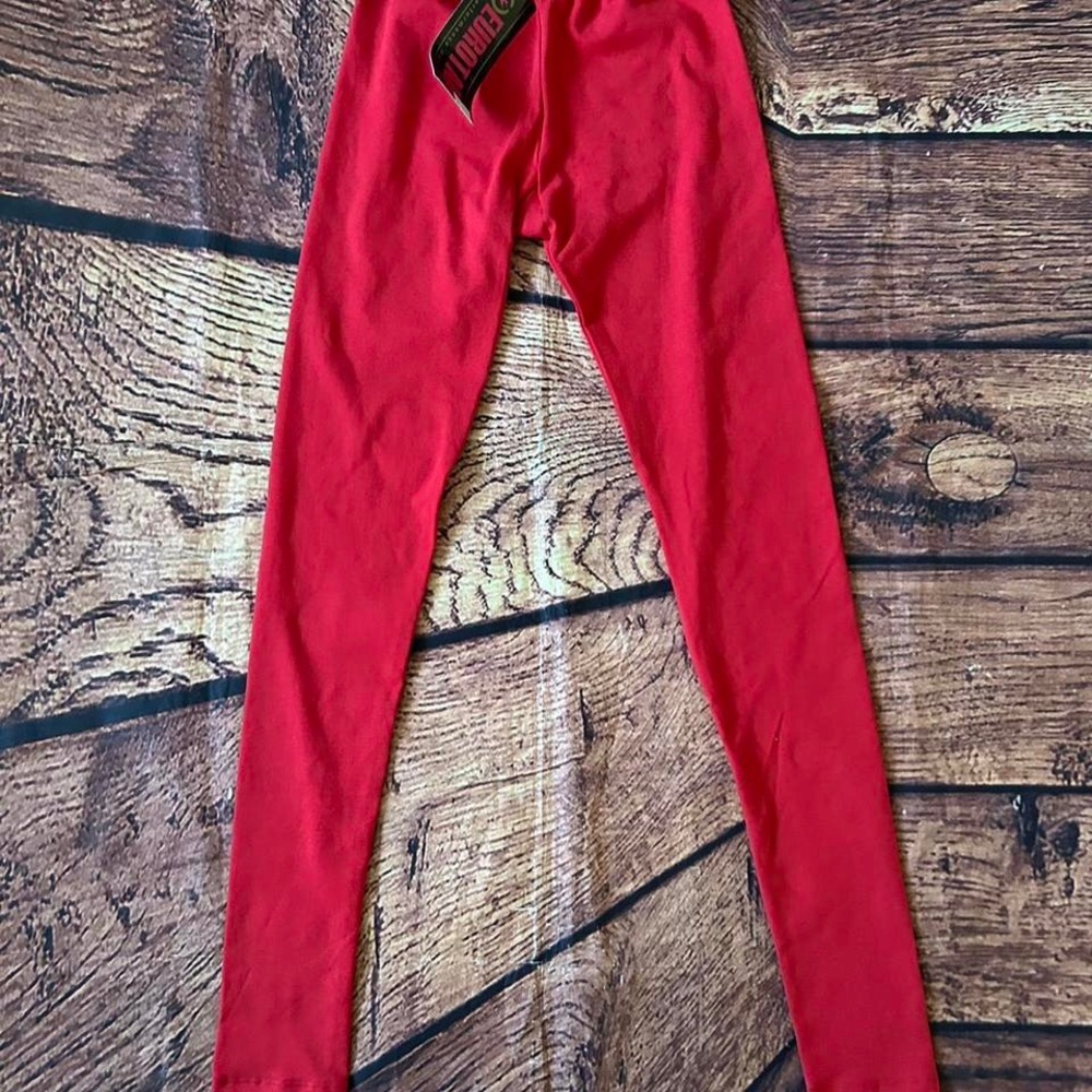 Eurotard Vibrant Red Stretch Leggings for Active Comfort